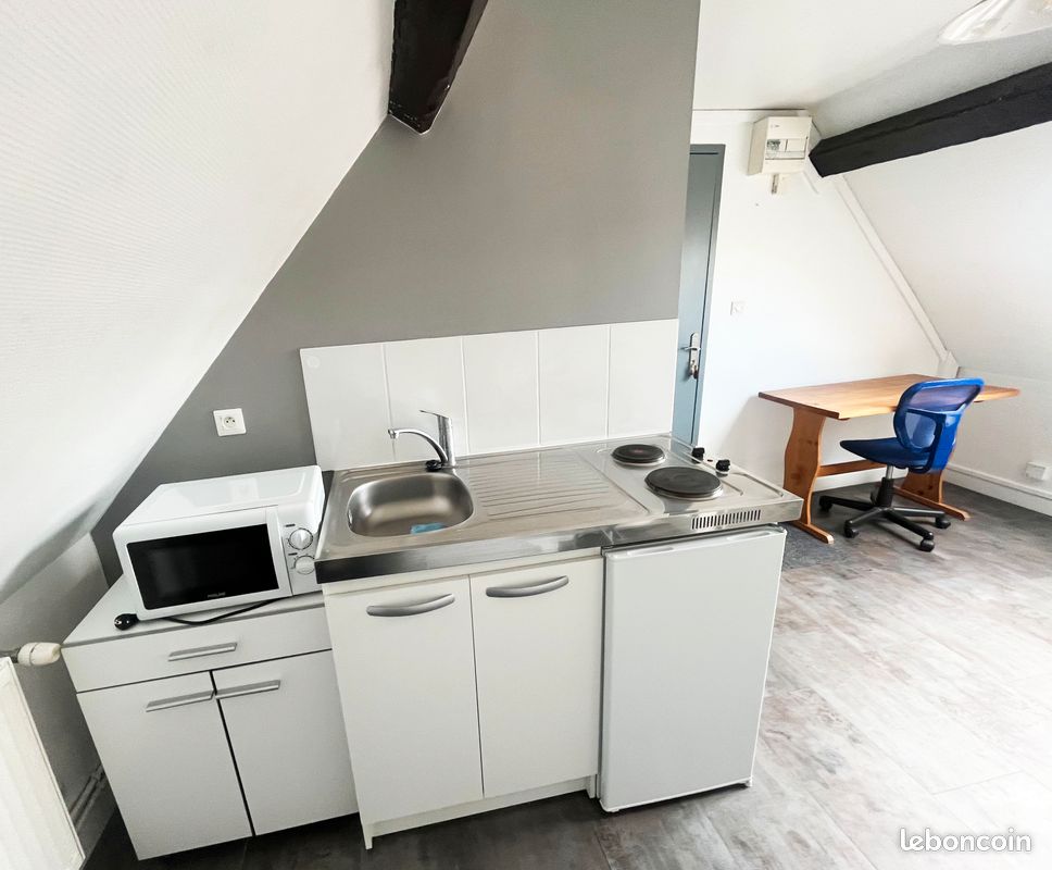 Appartement 1 pièce 12 m² · à Amiens · 12 m² · 440 €