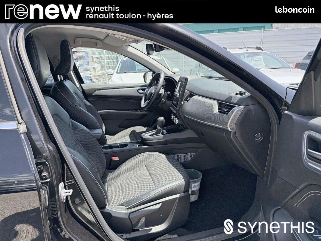 Renault Arkana E-Tech 145 - 21B Intens (image 25)