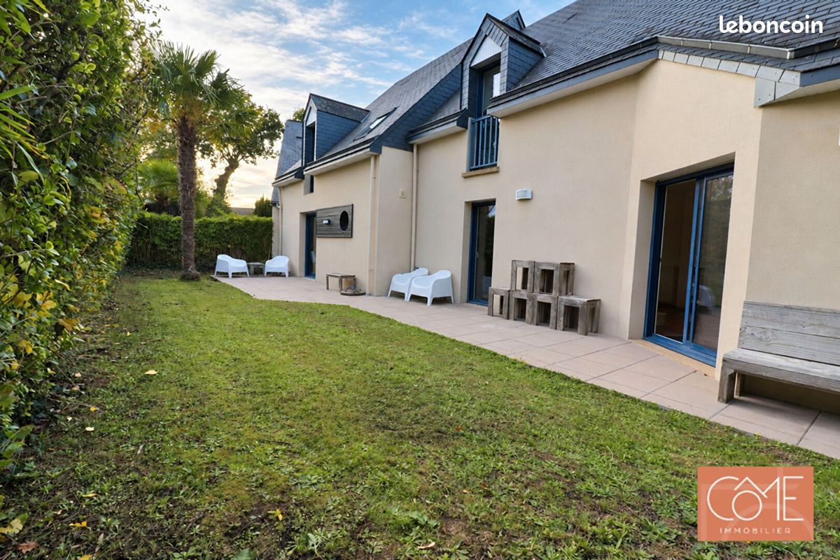 Maison 10 pièces 215 m² · à Saint-Grégoire · 215 m² · 754 000 €