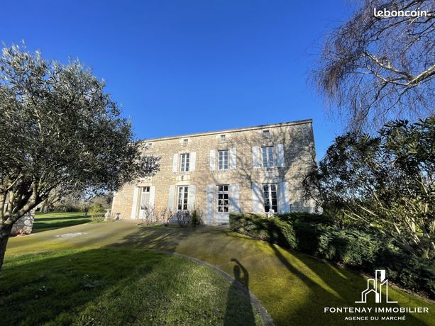 Propriété 7 pièces 186 m²