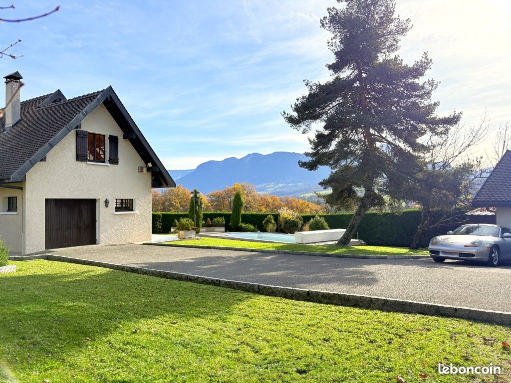 Maison 7 pièces 201 m² · à Annecy · 201 m² · 949 000 €