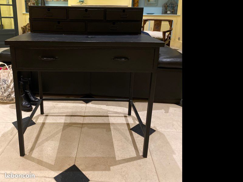 Bureau fer noir (image 1)