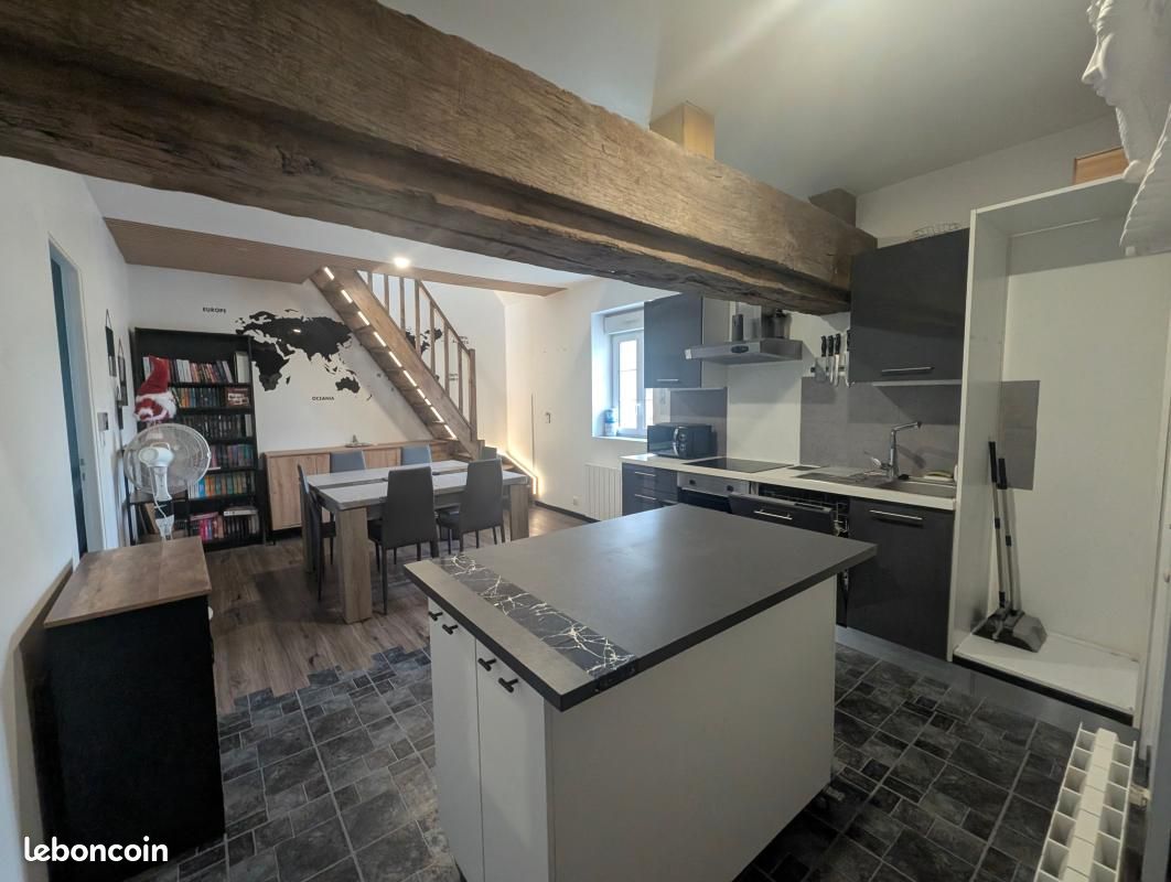 Appartement 3 pièces 76 m² · à Courtomer · 76 m² · 950 €/mois