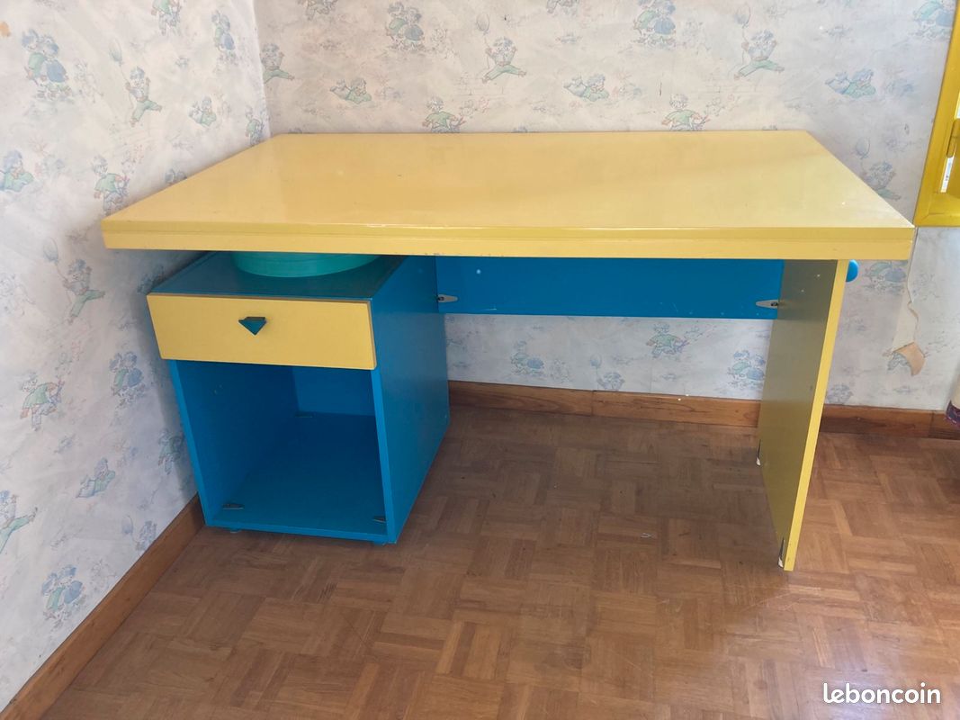 Bureau Vibel (image 1)