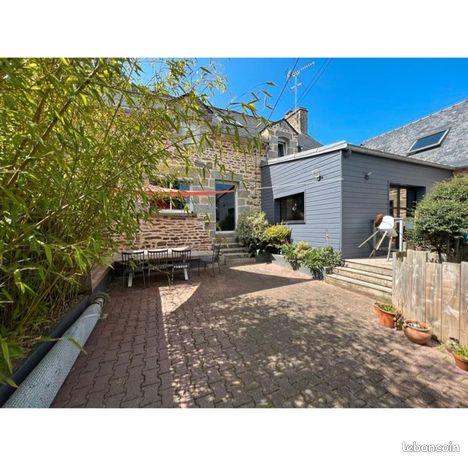 Spacieuse maison en pierre 200m2