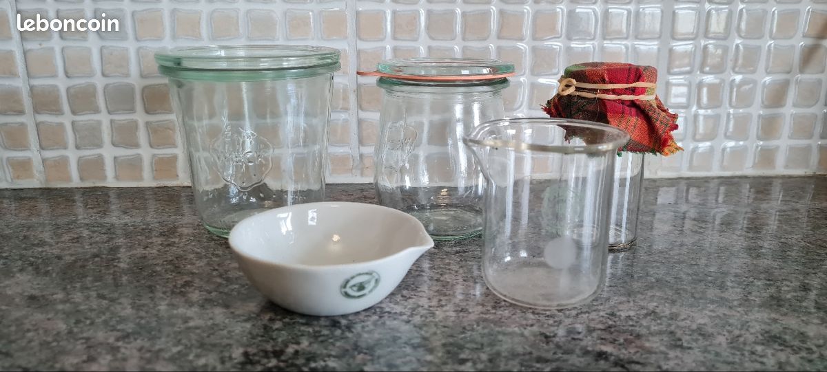 Ensemble de petits pots (image 1)