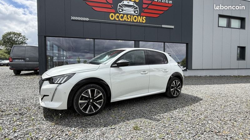 Peugeot 208 1.2 PURETECH 100CH S&S GT EAT8 (image 1)