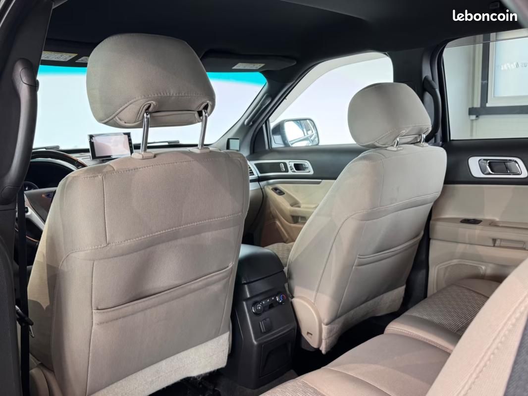 Ford Explorer XLT 4WD 3.5L*7-SITZER*KAMERA*PDC* 294 CH 4X4 BVA - FINANZIERUNG (image 23)