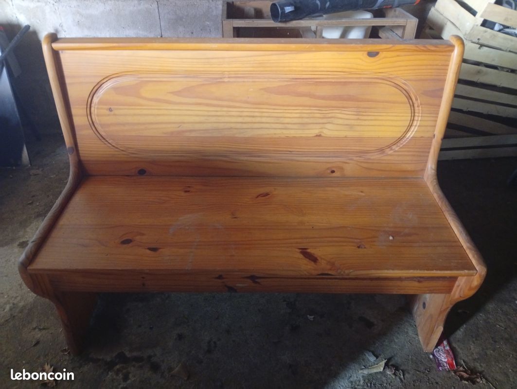 Banc en bois (image 1)