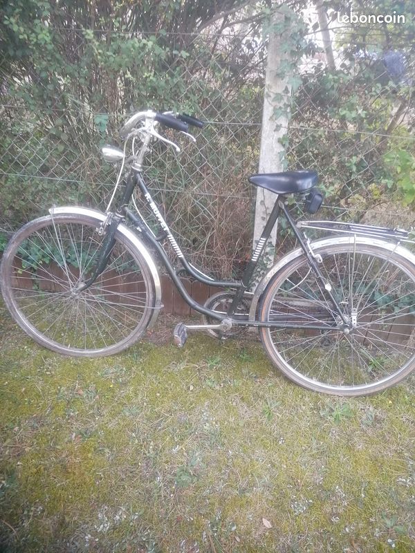 Vélo vintage assemblée à Cabourg (image 3)