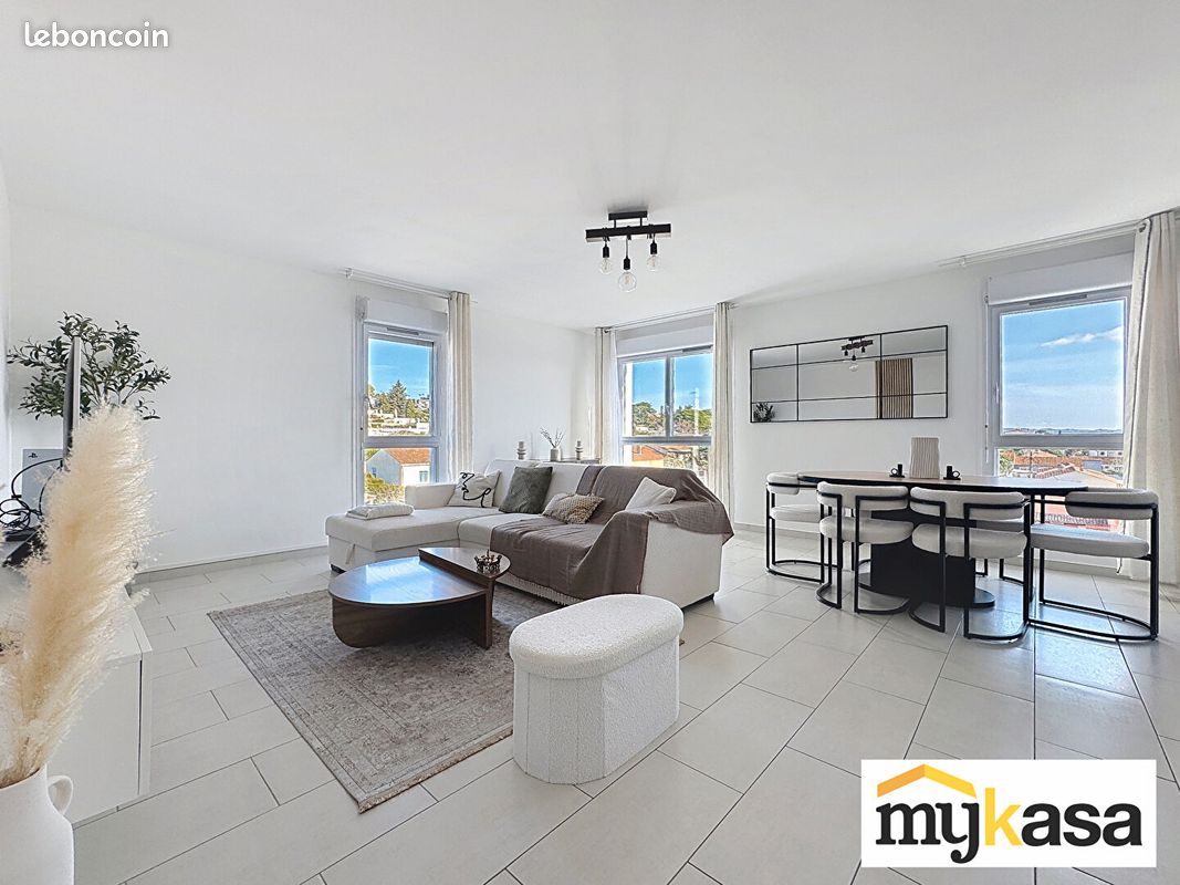 Appartement 3 pièces 75 m² · à Port-de-Bouc · 75 m² · 129 000 €