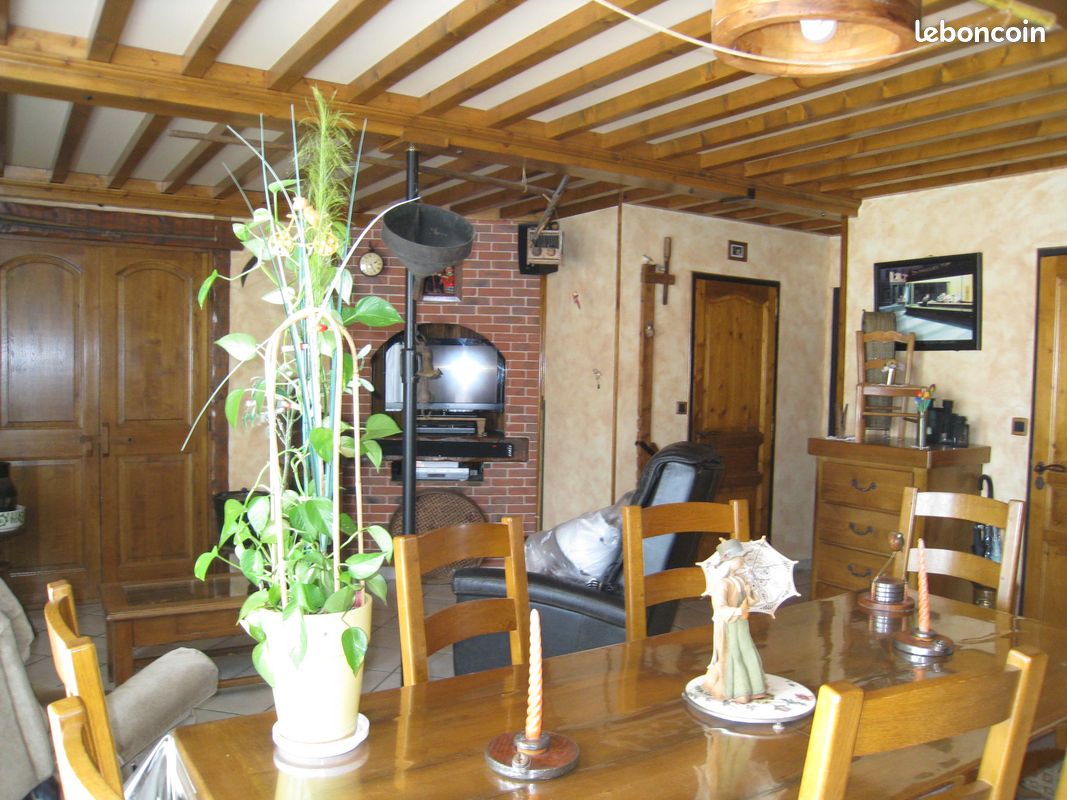 Appartement 4 pièces 77 m² · à Saint-Jean-Bonnefonds · 77 m² · 150 000 €