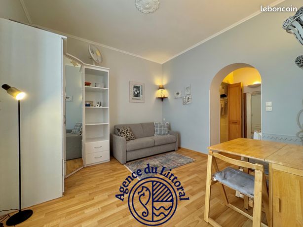 Studio 1 pièce 21 m²