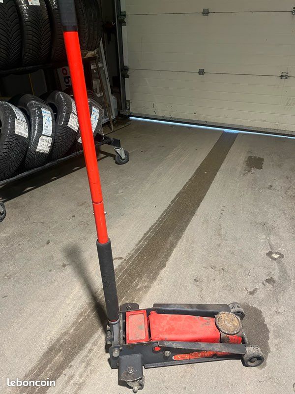 FACOM DL.75M - 750kg Pit Jack | ETS-305364