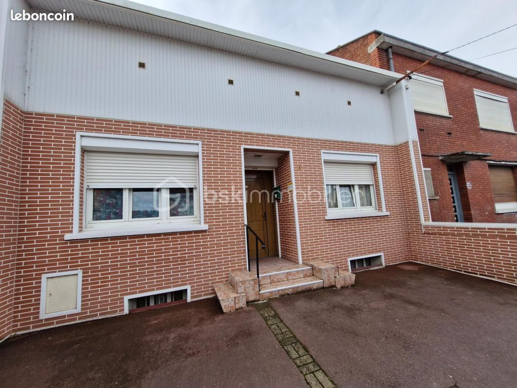 Maison 4 pièces 85 m² · à Lens · 85 m² · 115 000 €