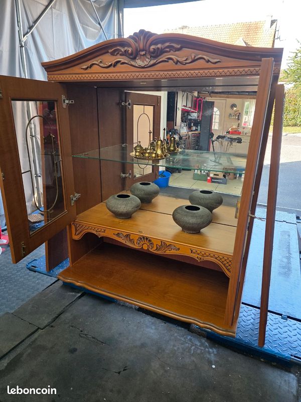 Vitrine en merisier avec un miroir (image 2)
