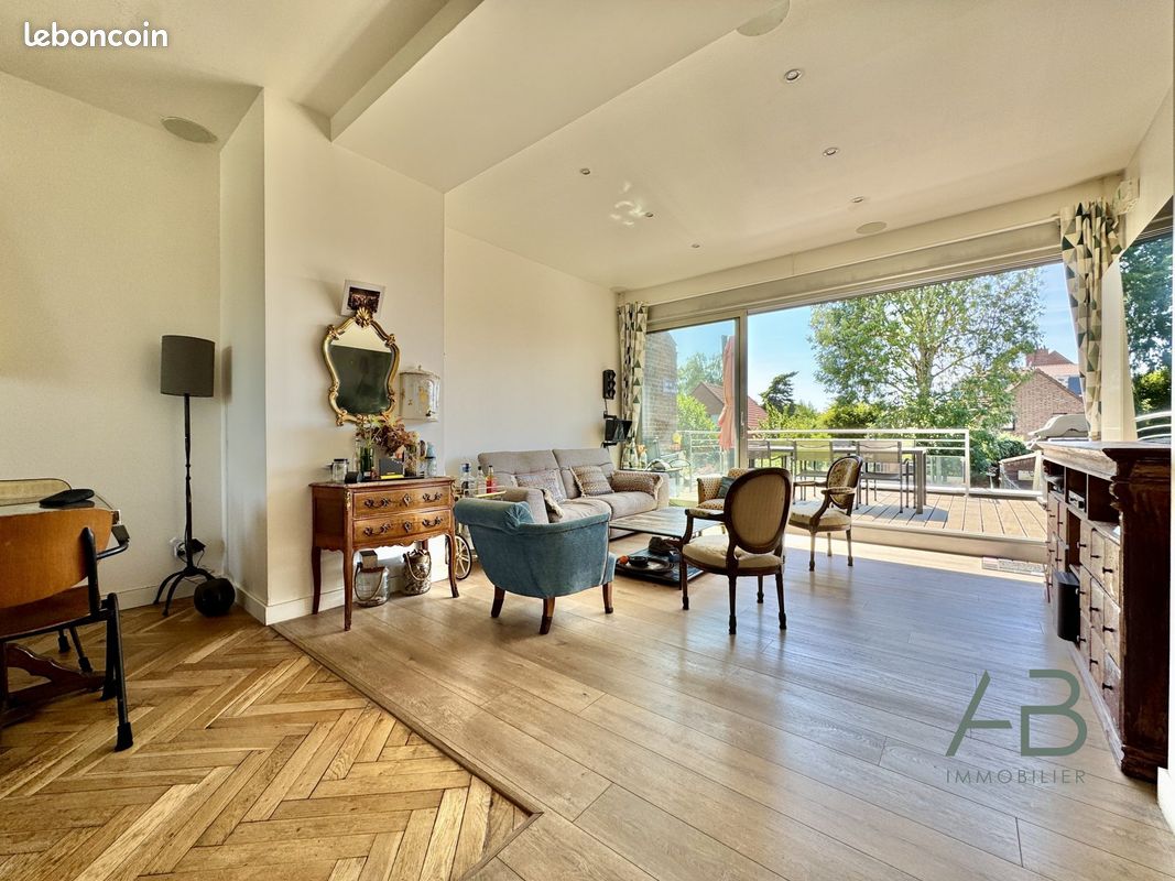 Maison 6 pièces 140 m² · à Marcq-en-Baroeul · 140 m² · 680 000 €