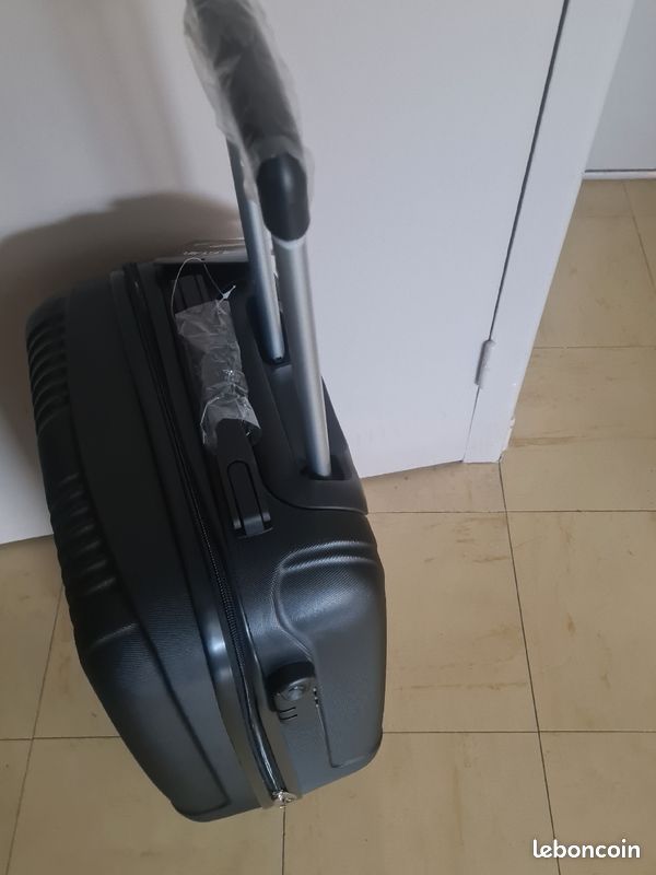Valise de taille s de marque Alistair (image 5)