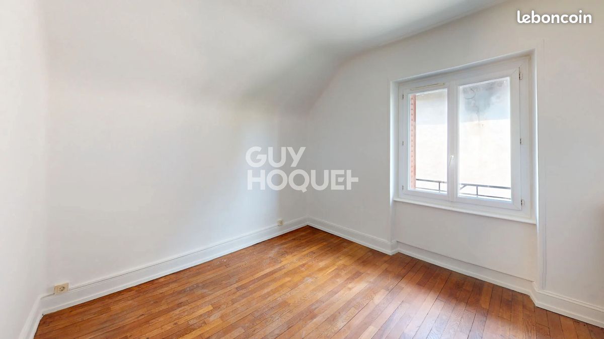 Maison a louer vesoul - 6 pièce(s) - 126 m2 - Surfyn