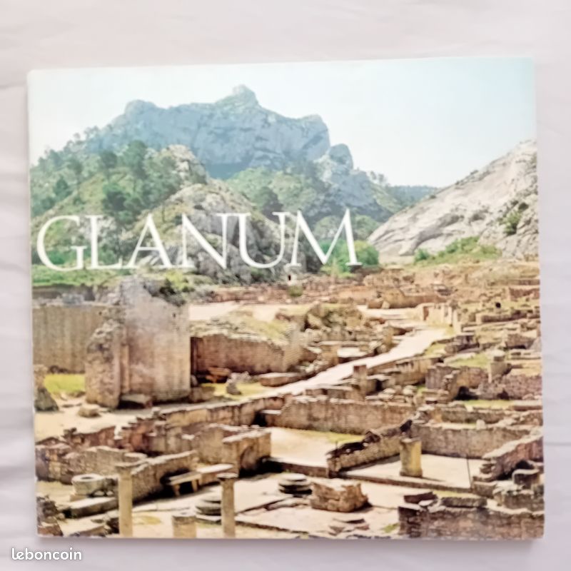 Le site archéologique de Glanum à Saint-Rémy-de-Provence (image 1)