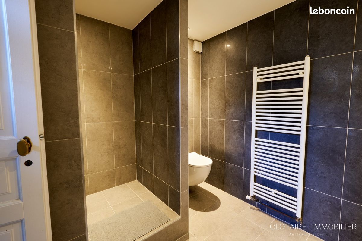 Propriété 10 pièces 204 m² (image 16)