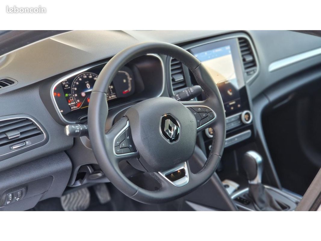 RENAULT MEGANE Mégane 1.5 Blue dCi - 115 - BV EDC 2023 IV BERLINE Techno PHASE 2 (image 39)
