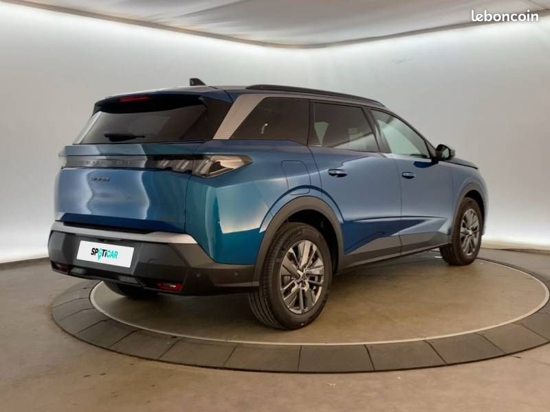 Peugeot 5008 Hybrid 145 ch e-DCS6 Allure (image 7)