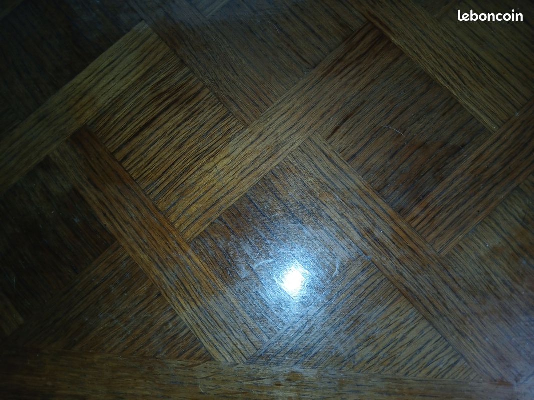 Table de salle (image 2)