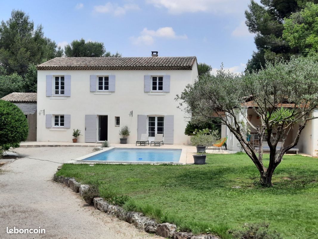 Maison 9 pièces 195 m² · à Salon-de-Provence · 195 m² · 960 000 €