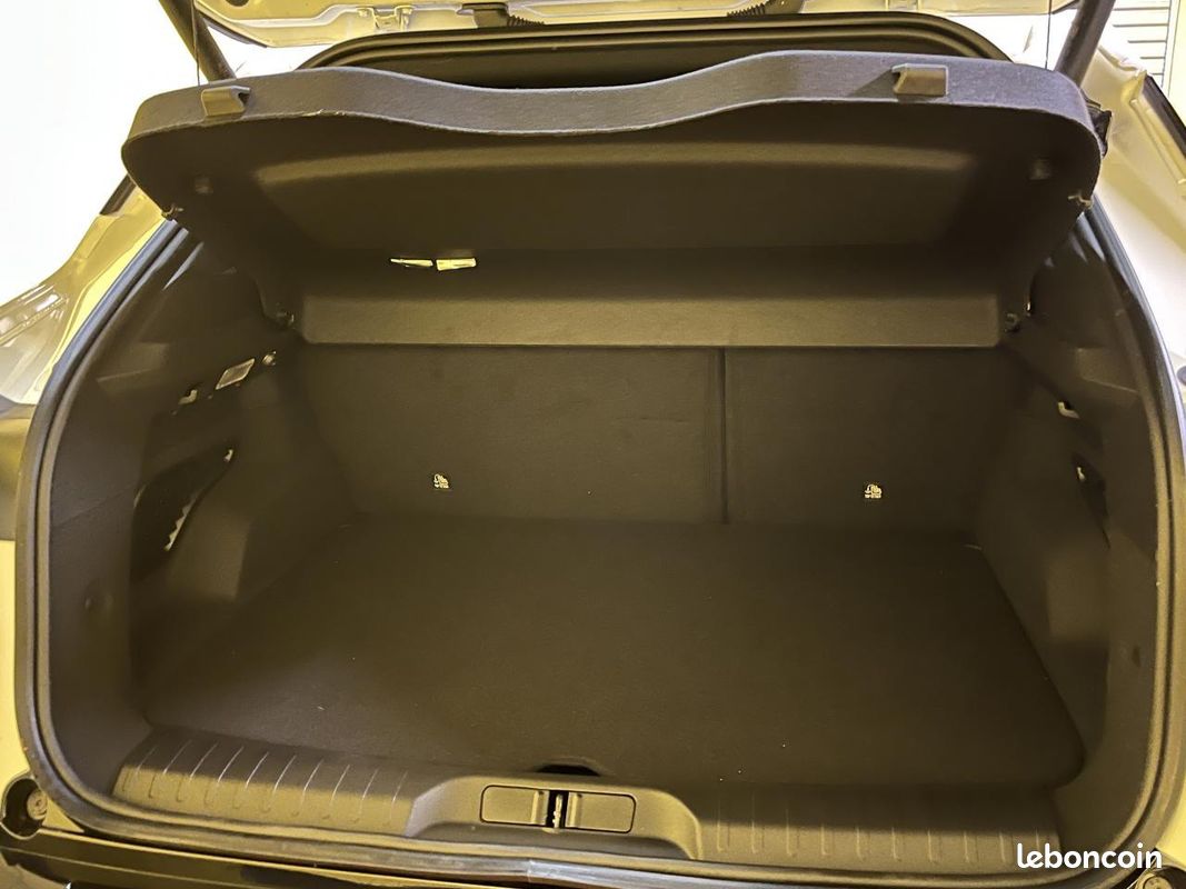 ALFA ROMEO JUNIOR 1.2 Ibrida - 145 - BV eDCT6 Premium (image 3)