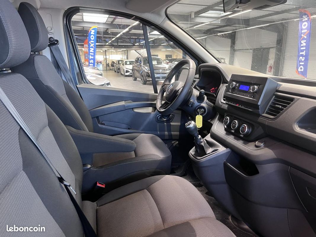 RENAULT TRAFIC 2.0 Energy dCi - 150 - S&S III COMBI Zen L1H1 9 PLACES (image 7)