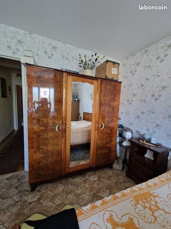 Lit et armoire (image 3)