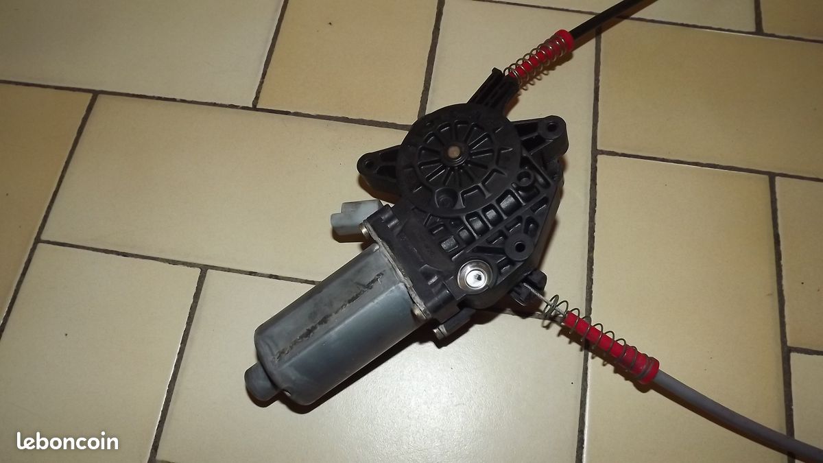 Moteur lève vitre electrique 206 Av. Droit 3portes (Stella) (image 2)