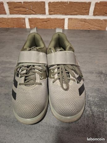 Chaussures d'haltérophilie Adidas Powerlift d'occasion