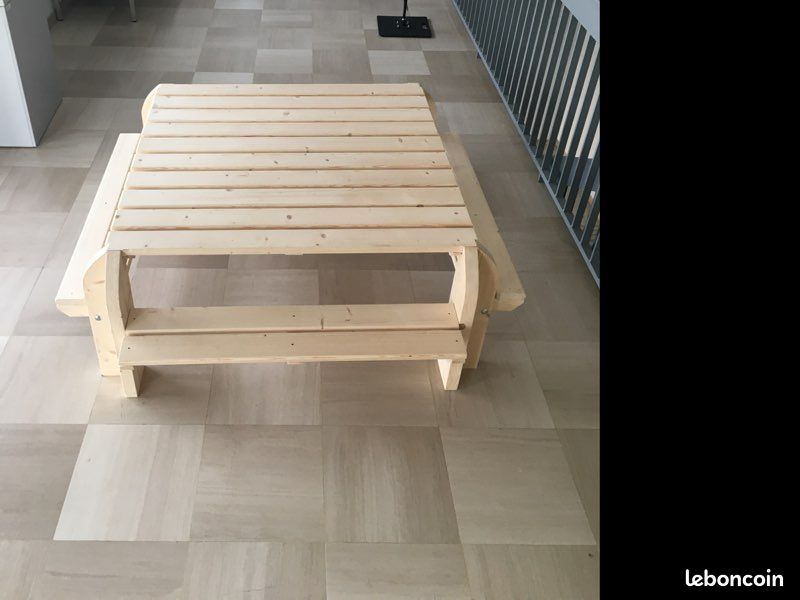 Table de jardin (image 2)