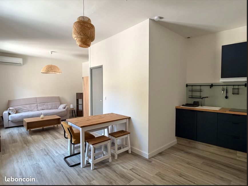 Appartement 1 pièce 29 m² · à Nîmes · 29 m² · 470 €/mois