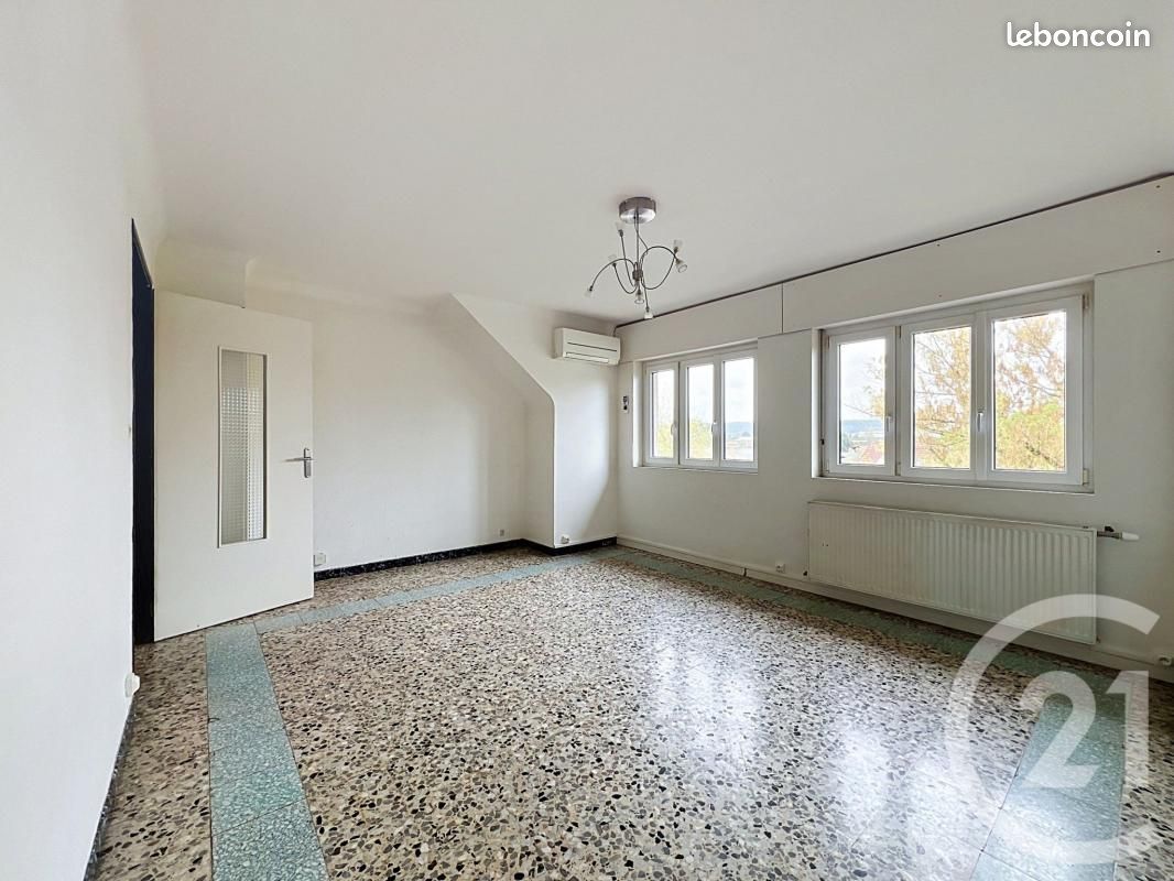 Appartement 5 pièces 78 m² · à Essey-lès-Nancy · 78 m² · 110 000 €