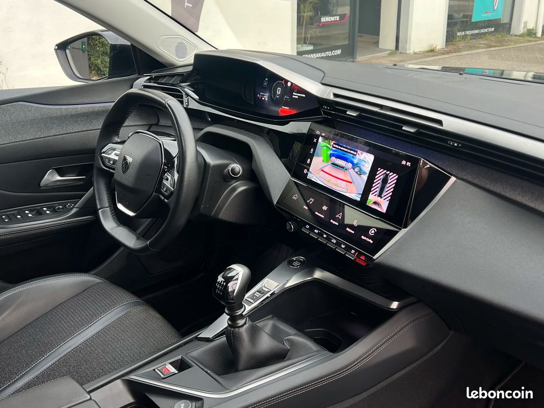 Peugeot 308 1,5 BLUE HDI 130 ALLURE CARPLAY - CAMÉRA 360 - ACC - LED (image 28)
