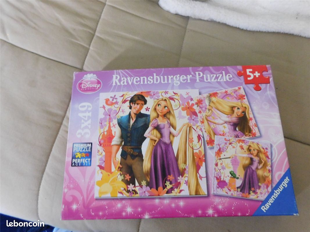 Puzzle (image 1)