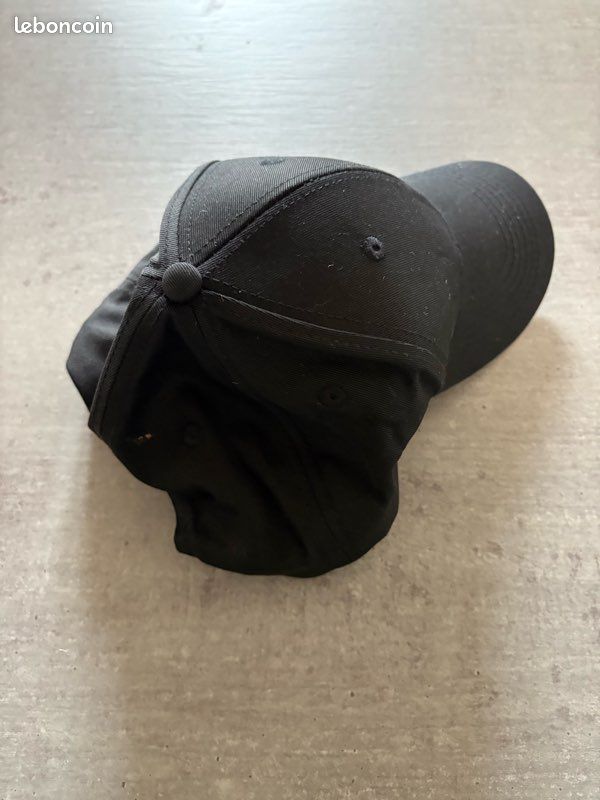 CASQUETTE ENFANT YAMAHA RACING VR46 2019 – Sportswear Valentino Rossi VR46
