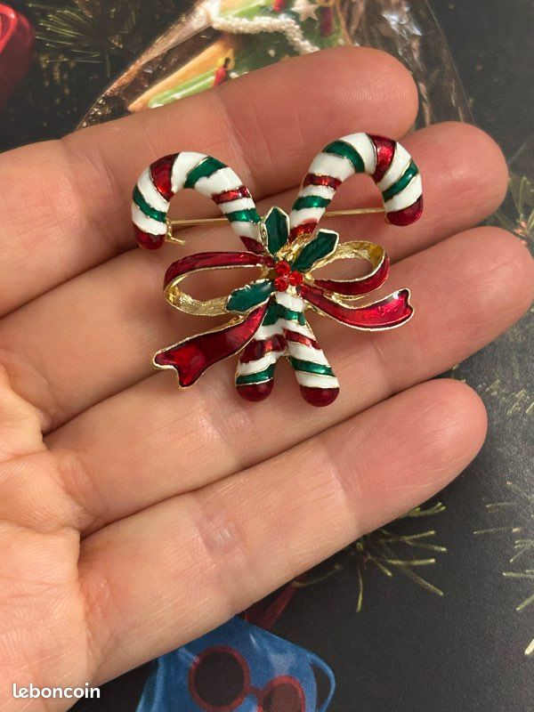 Broche de Noël, broche canne à sucre sapin et bonhomme de neige, cadeau