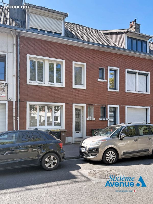 Maison 5 pièces 127 m² · à Calais · 127 m² · 180 000 €