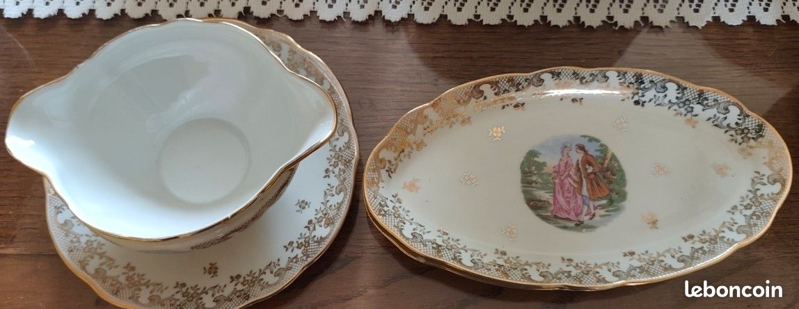 Service de table et à café en porcelaine de Chauvigny- Limoges (image 3)