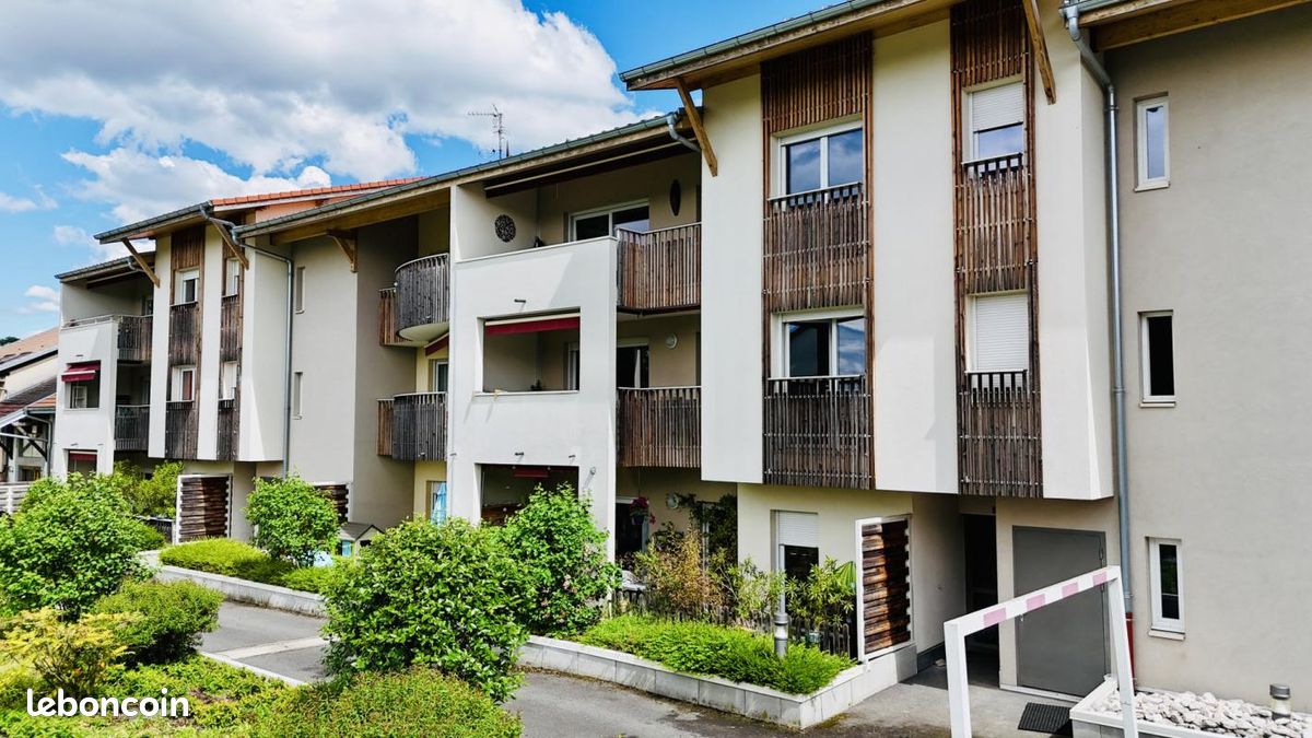 Appartement 5 pièces 80 m² · à Saint-Julien-en-Genevois · 80 m² · 419 000 €
