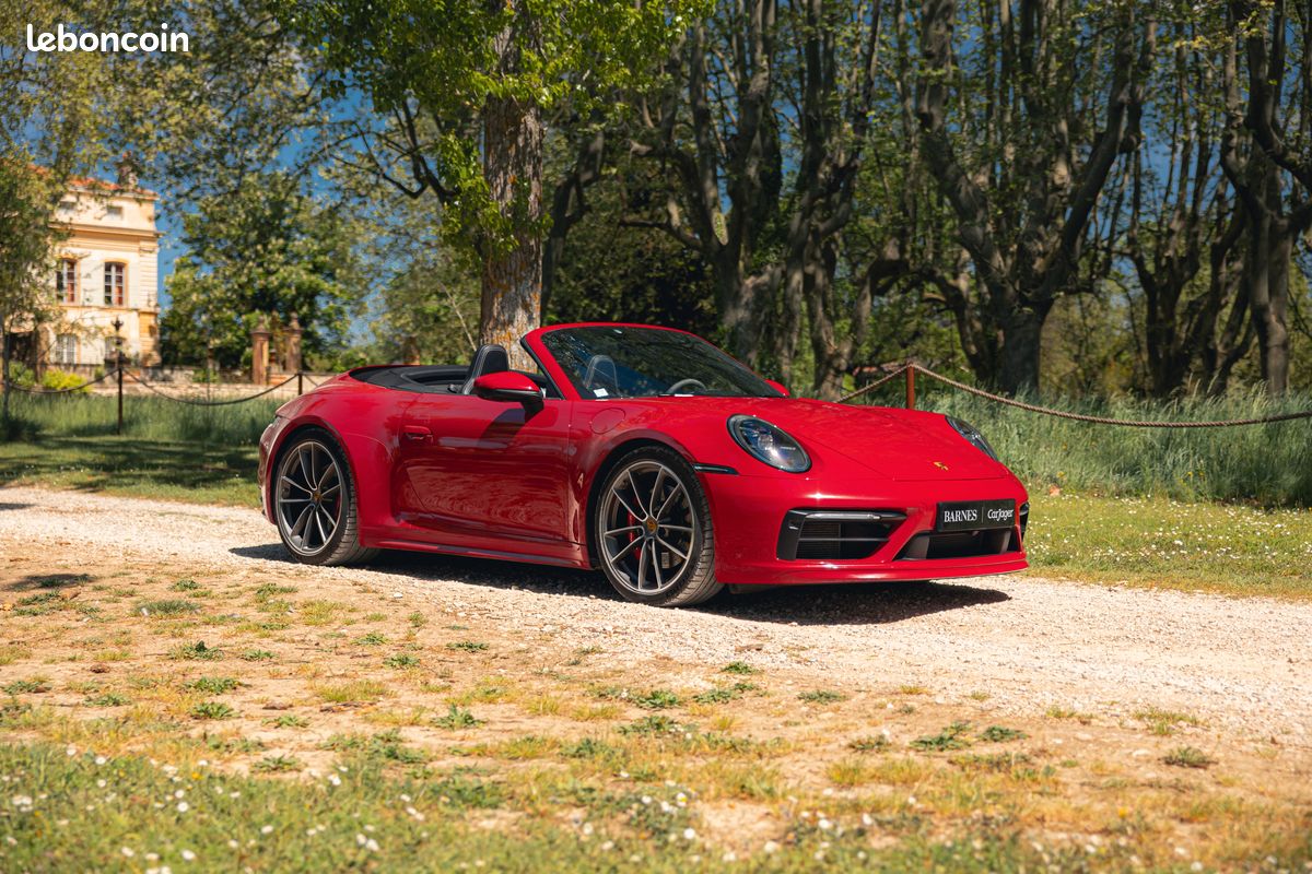 Porsche 911 992.1 Carrera S Cabriolet - Roue directrice - Burmester - En stock (image 1)