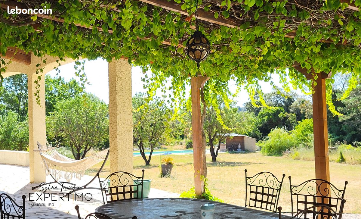 Propriété 7 pièces 283 m² (image 18)