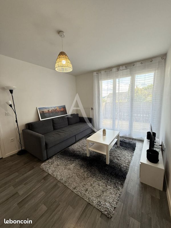 Appartement 2 pièces 40 m² · à Vauréal · 40 m² · 890 €/mois
