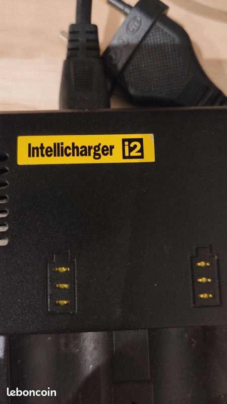 Chargeur de piles Nitecore i2 (image 2)
