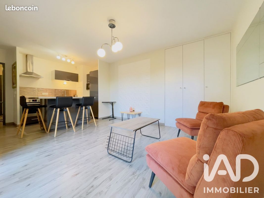 Appartement 2 pièces 45 m² · au Plessis-Trévise · 45 m² · 1 200 €/mois