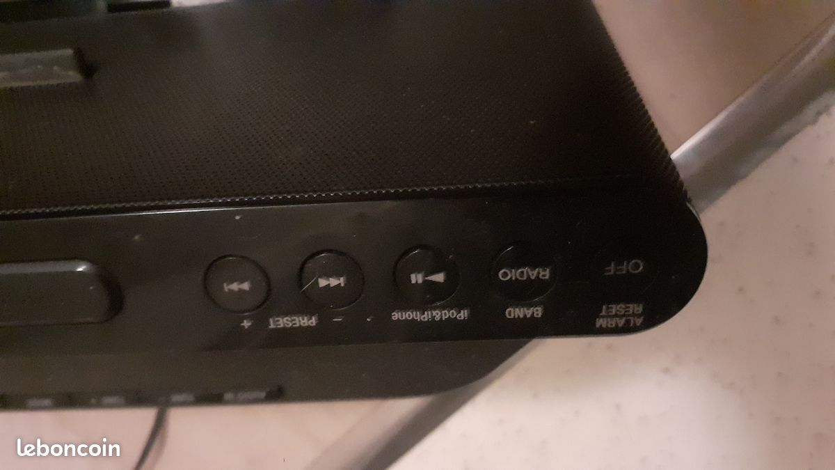Radio (image 10)
